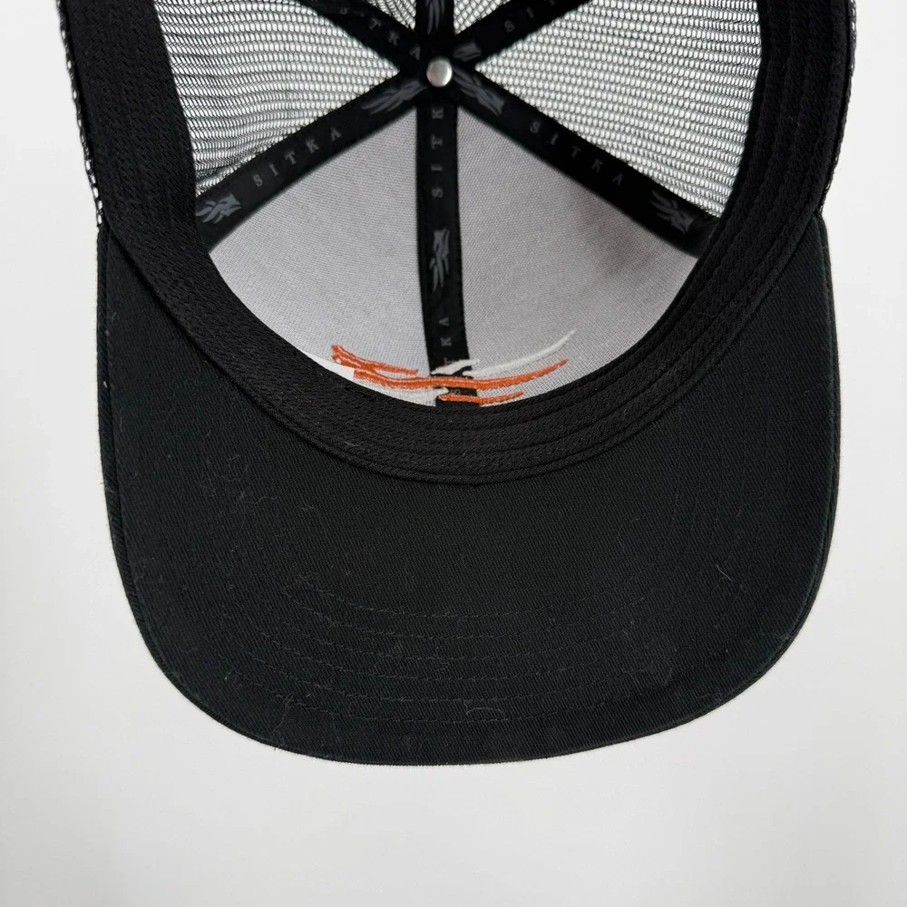 Sitka Gear Snap Back Trucker Hunting Outdoors Mesh Hat Cap Men One Size Adjust
